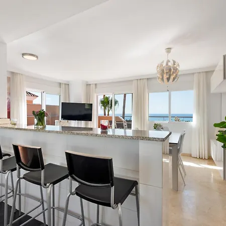2163-amazing Penthouse, 2 Terraces Sea-golf View
