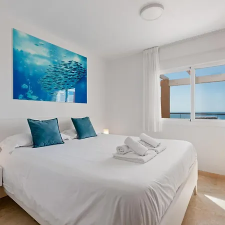 아파트 2163-amazing Penthouse, 2 Terraces Sea-golf View *