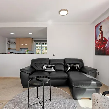 아파트 2163-amazing Penthouse, 2 Terraces Sea-golf View *